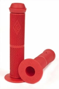 SHADOW CONSPIRACY BMX Grips,RED CHULA Oldschool GT BMX SE NEW PAIR X2 - Picture 1 of 1