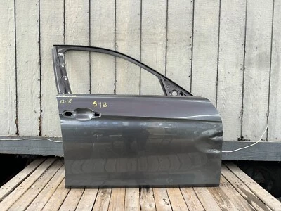 BMW 328i serie 3 2012 2013 2014 2015 2016 2017 2018 carcasa puerta delantera derecha Foto 1 de 4