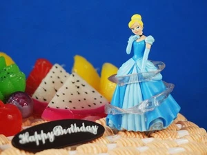 Cake Topper Decoration Disney Princess Cinderella Little Glass Slipper A629 A2 - Picture 1 of 3