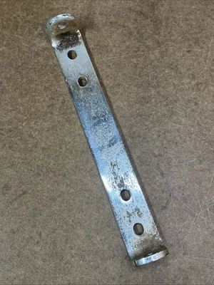 Heavily Used Mounting Bracket For Harley Davidson Models - Imagem 1 de 4