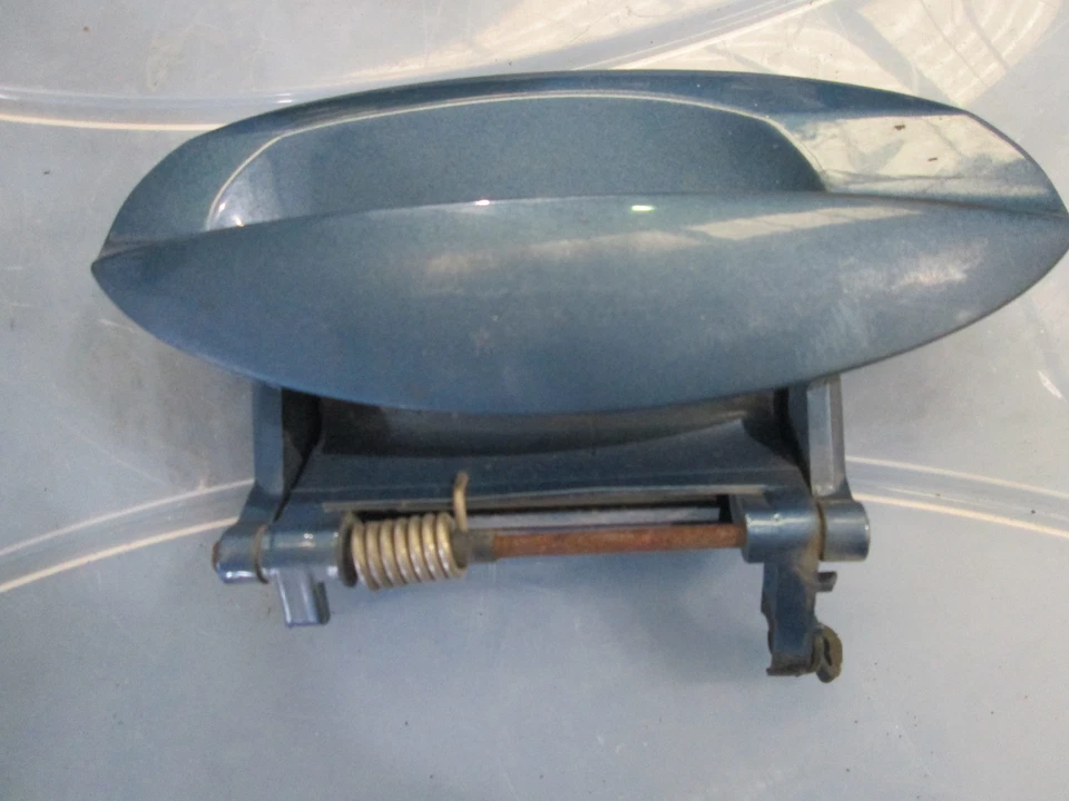  Tirador puerta trasera derecha Jaguar X 2002-2003-2004-2005-2006 azul Foto 1 de 1