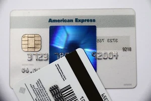 Expired American Express Blue Credit Card Bank Clear Discontinued - Picture 1 of 1