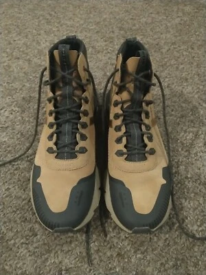 SOREL 男式 Kinetic Rush Mid Top 防水皮革运动鞋 9 码 — 第 1/4 张图片