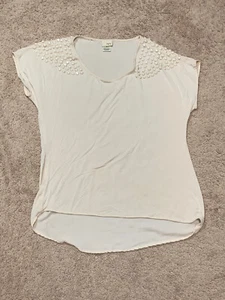 Daytrip Damen Shirt Größe M Beige Verzierungen High Low Soft Top - Bild 1 von 11