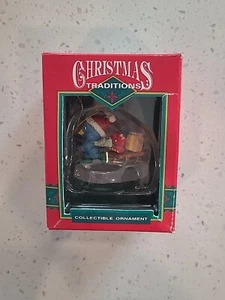 Vintage Lustre Fame Christmas Traditions Ornament Little Bird Skating & Sledding - Picture 1 of 3