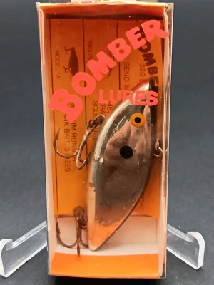 BOMBER RATL "RRR  A" LURE w BOX & INSERT 3PXBLS Chrome w Black Back Vintage 80's - Image 1 of 4