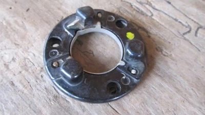 Interruptor de bocina Mopar 1972391 1960-66 Dodge Plymouth DeSoto Chrysler Dart cuda #1 Foto 1 de 2