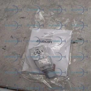 1PC New VICKERS EHH-AMP-702-D-20 Fast Delivery - Picture 1 of 1
