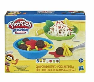 Play-Doh Kitchen Creations Spaghetti e Polpette Playset. NUOVO! - Foto 1 di 2