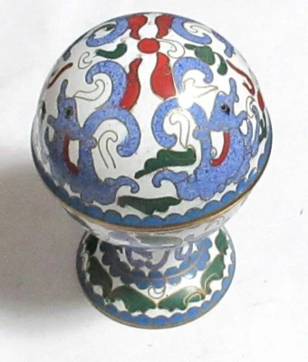 CAIXA FRASCO COMPOTA CHINÊS CLOISONNE ESMALTE BRANCO DESIGN DRAGÃO PIXIU - Imagem 1 de 4