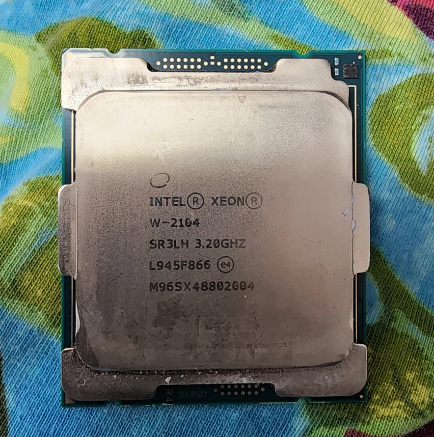 SR3LH Intel Xeon W-2104 3.20GHz 4-Core 8.25MB LGA2066 Server CPU Processor  120W - Image 1 of 1