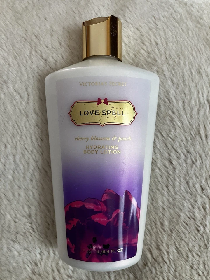 Victoria's Secret Garden Love Spell Hydrating Body Lotion 6 FL Oz