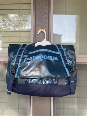 Bolso Mensajero Patagonia Agujero Negro 12L Azul Laptop Escuela Ligero 49321 Foto 1 de 4