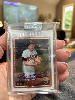 2005 Topps Mike Cuellar Signed Baseball Card - Orioles - Image 1 of 2