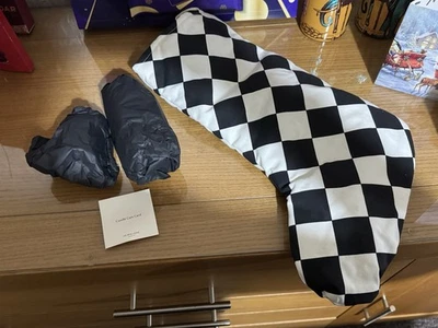 Jo Malone Christmas Stocking BlackBerry Bay Body Wash, Orange Bitter Candle 65g - Image 1 of 4