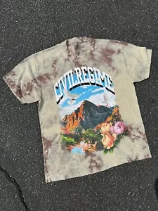 T-Shirt Civil Regime - ""DARC SPORT"" Krawattenfarbe - Tauben Größe Large - Bild 1 von 1