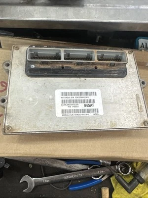 Jeep Wrangler TJ 2002 4,0 M/T ECU ECM PCM MÓDULO DE CONTROL DEL MOTOR P56041945AF fabricante original Foto 1 de 4