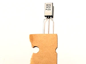 MPSW51 "Original"  Motorola  Transistor 2 pcs - Picture 1 of 1