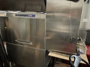 ELFRAMO Lavastoviglie Professionale A Traino - Foto 1 di 10