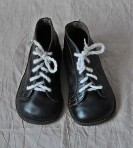 Vintage Kinder Lederschuhe, alte Kleinkinder Schuhe - Bild 1 von 7