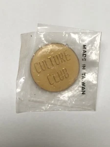 Vintage Culture Club Enamel Pin In Package New Wave Boy George - Picture 1 of 3
