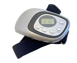 #6149 AM FM Clock Radio Timer Armband Battery operated no headphones - Picture 1 of 5