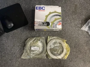 EBC SRK Clutch Kit SRK17 Suzuki 1990-1997 - Picture 1 of 7