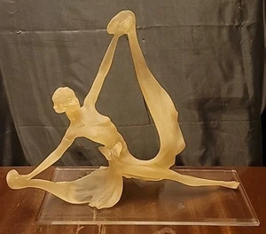 ART DECO MONIQUE SCULPTURE LUCITE DANCING LADY IN EXCELLENT CONDITION! - Picture 1 of 17