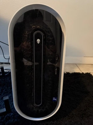 Alienware Aurora R15 - Image 1 of 4