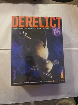 Moebius Modelos 965 1:350 Perdido en el Espacio Kit Desechado Foto 1 de 4