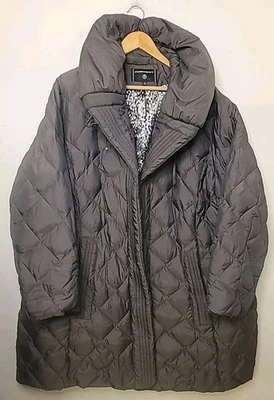 Abrigo acolchado acolchado de invierno talla 3X Portrait para mujer talla grande Foto 1 de 4