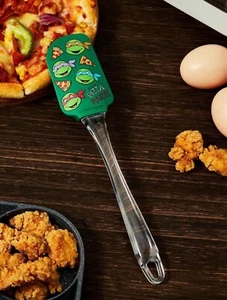 New TEENAGE MUTANT NINJA TURTLES Silicone Kitchen Baking Spatula Scraper Spoon - Picture 1 of 4