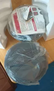 VIRTUAL REALITY VR3 VR300 Two 6-1/2" 3-Way 300 Watt Car Speakers Unused In Box - Picture 1 of 9