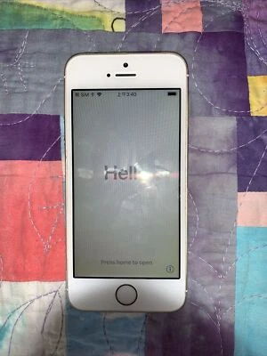 Apple iPhone 5s  - Gold A1533 Works But Sold As Is - Image 1 of 4