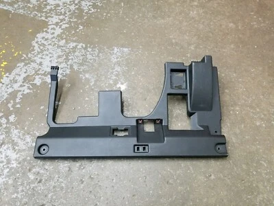 Panel de moldura aislante para conductor debajo del tablero Chevy OEM 2005-2009 Trailblazer 21999026 Foto 1 de 4