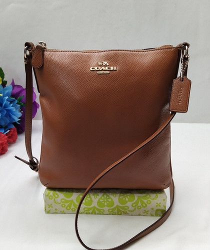 Borsa a tracolla Coach in pelle marrone con chiusura e cerniera tutti i giorni