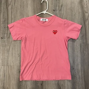 PLAY Comme Des Garcons Pink Embroidered Heart T-Shirt Japan Women’s M *READ* - Picture 1 of 9