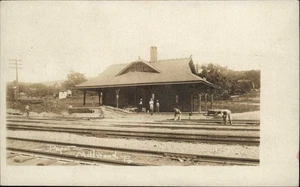 MILLWOOD PENNSYLVANIA PENN PA Railroad Train Station Depot Antique RPPC - Picture 1 of 2