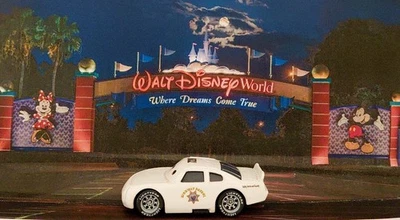 1/55 定制加州公路巡逻队电影车 + 展示卡-一种  — 第 1/4 张图片