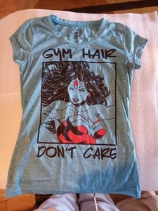 DC Comics Girls Shirt Size Small - Picture 1 of 4