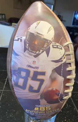 S.D. CARGADORES ANTONIO GATES #85 edición limitada. Bola fotográfica Career TD Receptions Foto 1 de 4