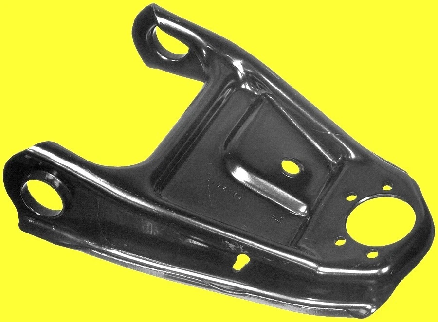 Front Upper Control Arm L/H 1975 1996 Chevrolet G30 1987 1988 Suburban R20 K6543 - Image 1 of 1