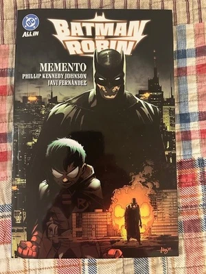 Batman and Robin Vol. 1: Memento (DC Comics TPB) - Image 1 of 4