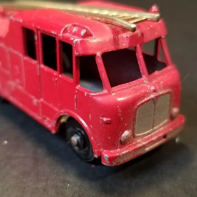 Matchbox Merryweather Marquis Early Series III Fire Engine No.9 C England Loose - Image 1 of 4