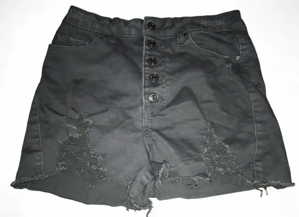 Pantalones Cortos REFUGE Nashville Tiro Alto 5 Botones Corte Negro Envejecido Talla 7 Foto 1 de 3