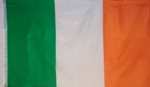 IRISCHE FLAGGE - IRLAND - GRÜN, WEISS & ORANGE - 3' X 5' POLYESTER - Bild 1 von 4