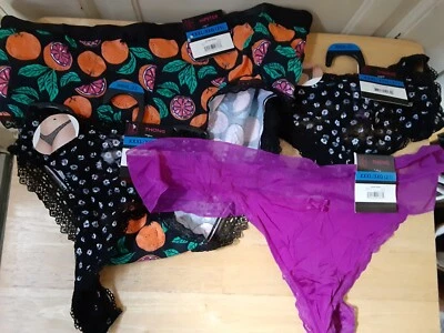 No Boundaries Junior (4 Pair) Thong/Hipsters Size XXXL (21)  NEW WITH TAGS - Image 1 of 3