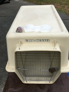 petmate furrarri dog crate