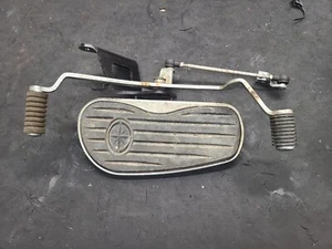 2003 YAMAHA V-STAR XVS 650 XVS650 Classic Left Floorboard Floorboard & Heel Toe - Picture 1 of 8