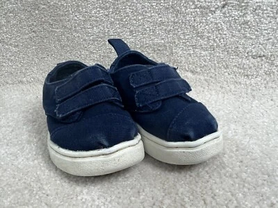 Zapatilla deportiva Toms para niños pequeños talla 4 azul blanco correa para zapatos bebé niño 4T algodón Foto 1 de 4
